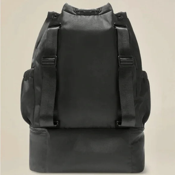 Beyond Yoga, Yoga Gym Bag, Drawstring Tote Backpack Bag Carry-All Bag Black - Picture 3 of 11